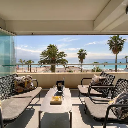 Cannes Luxury Rental - Stunning Sea Front Apartment Villeneuve-Loubet Exterior foto