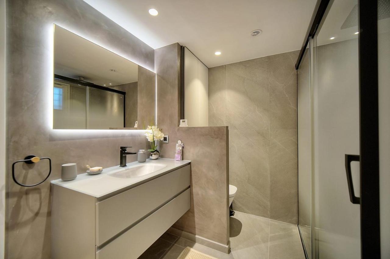 Cannes Luxury - Stunning Sea Front Villeneuve-Loubet
