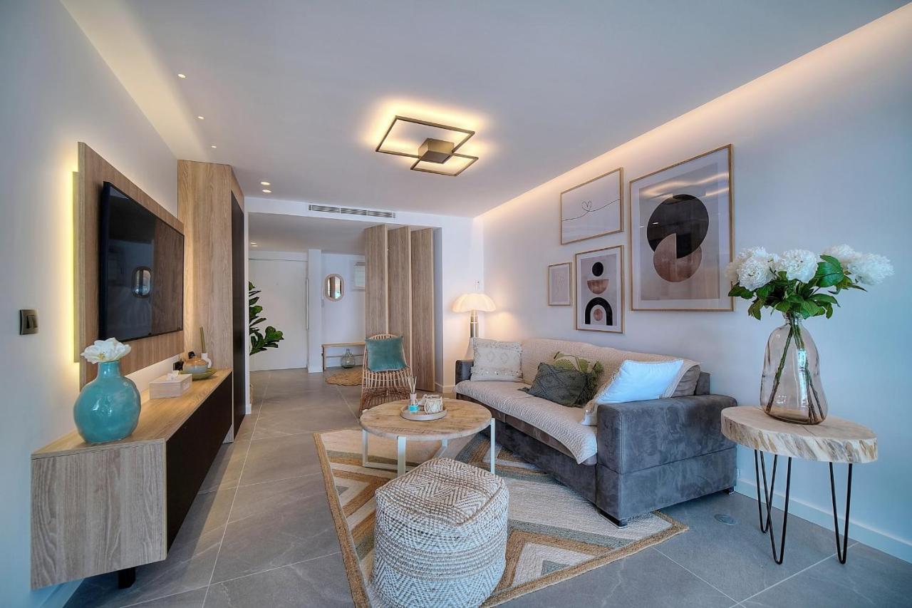 Cannes Luxury - Stunning Sea Front *
